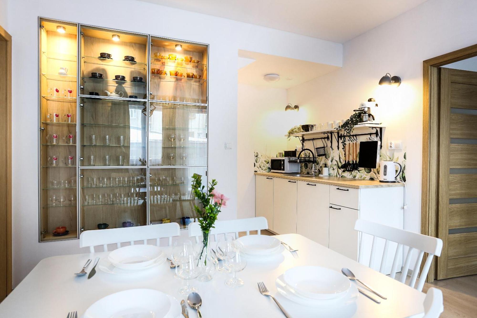 Fully-Furnished Apartment With Air Conditioning For Families, Cracow Old Town Krakkó Kültér fotó