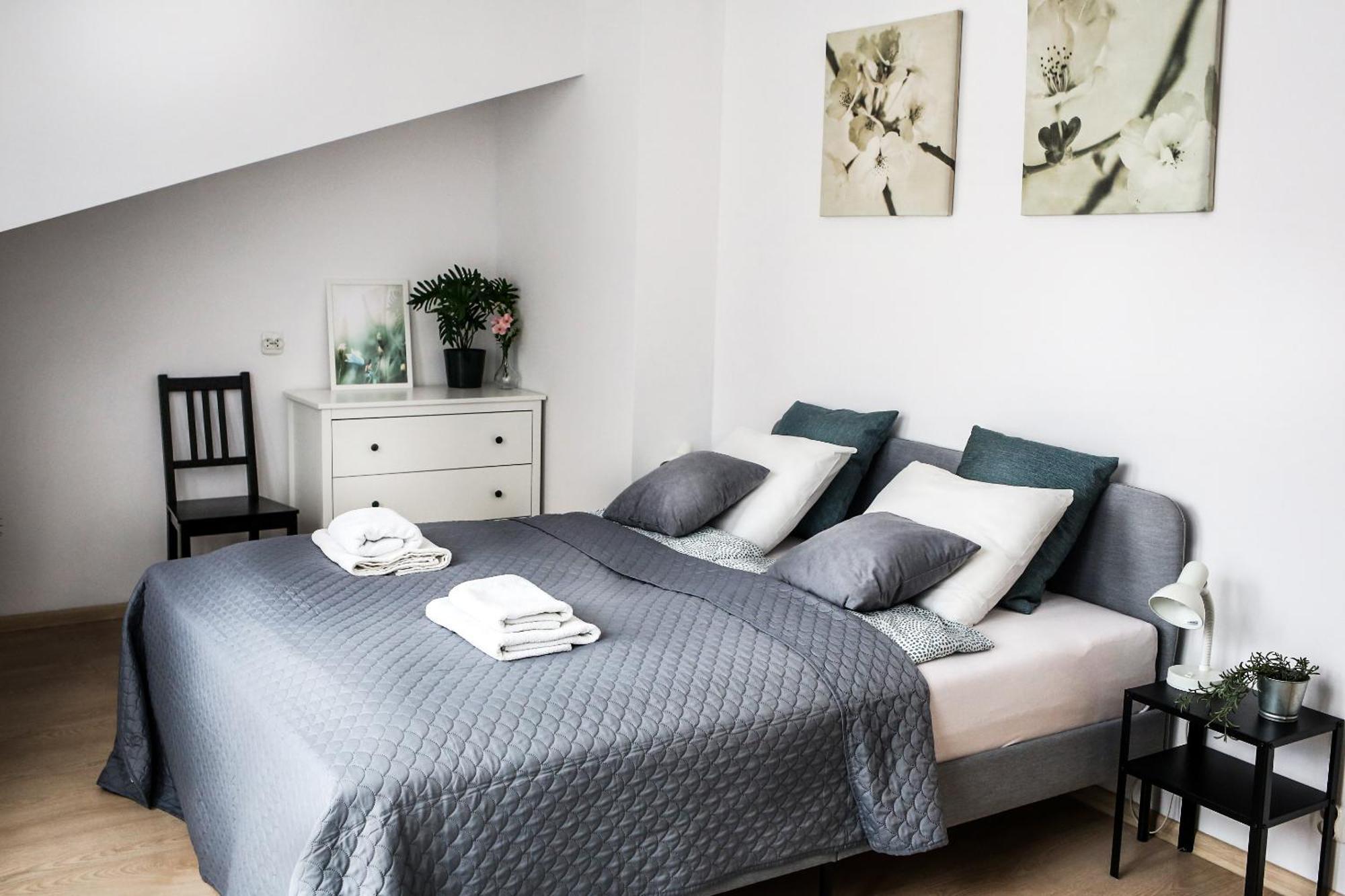 Fully-Furnished Apartment With Air Conditioning For Families, Cracow Old Town Krakkó Kültér fotó
