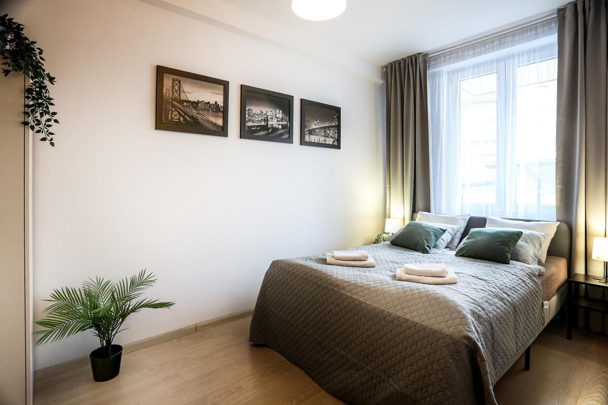 Fully-Furnished Apartment With Air Conditioning For Families, Cracow Old Town Krakkó Kültér fotó